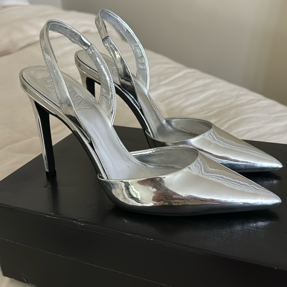 Sling back Silver Pointed Heels